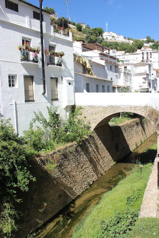 Casa Rural Cuevas Del Sol Setenil De Las Bodegas Luaran gambar